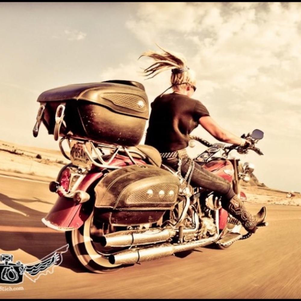 MEET YOUR POSHER - Dawn aka TucciCucci